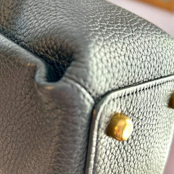 Coach Outlet Shay Crossbody in Black Pebbled Leather - Picture 10 of 14